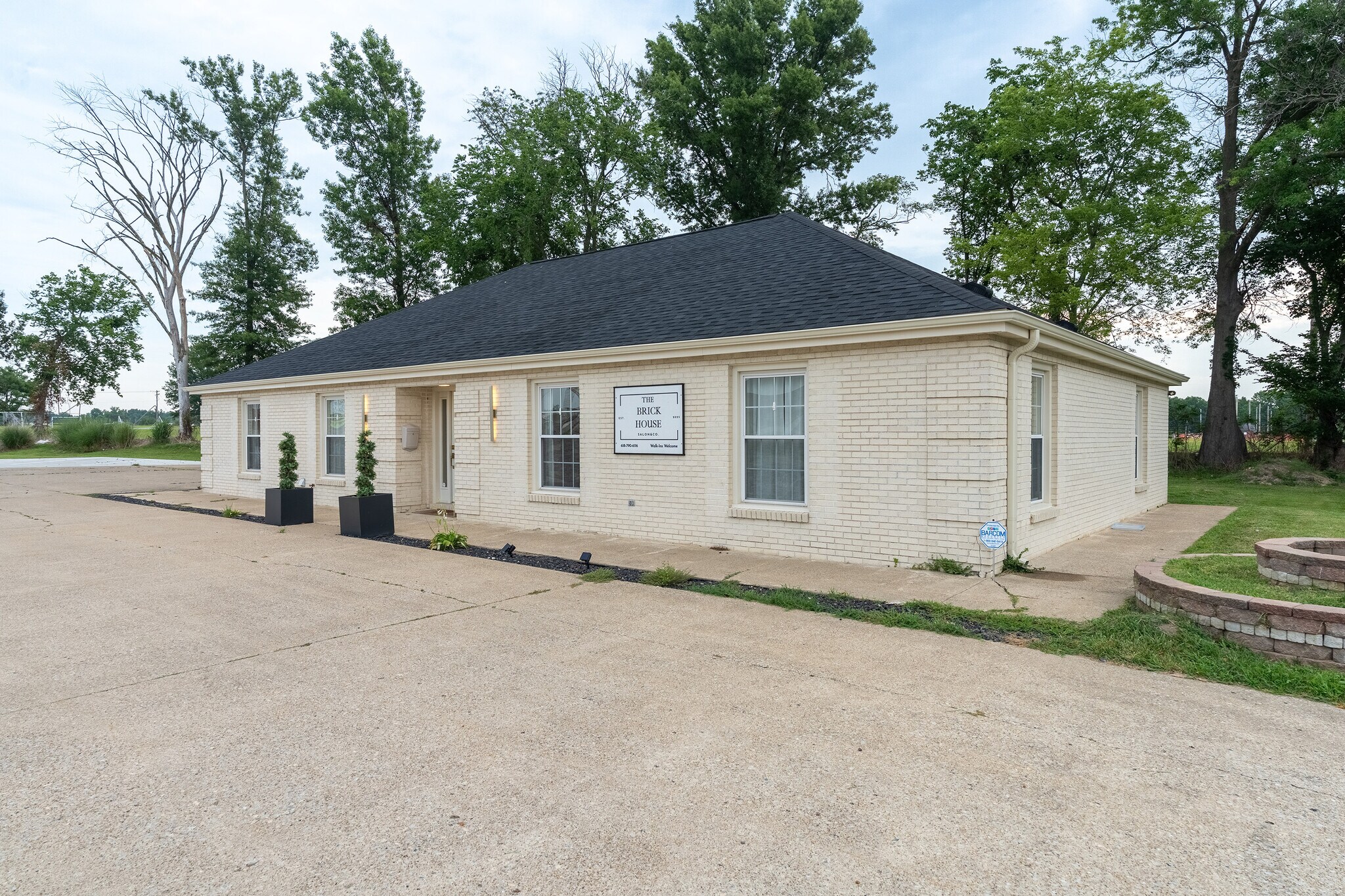 709 N Carbon St, Marion, IL à vendre Photo principale– Image 1 sur 31