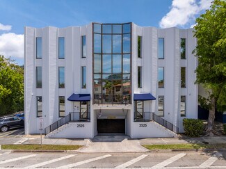 Plus de détails pour 2525 SW 27th Ave, Miami, FL - Bureau à vendre