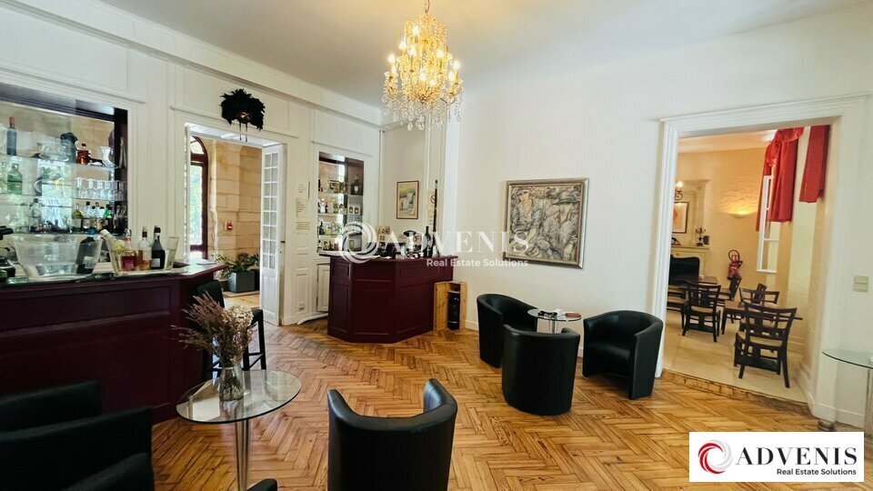 Local commercial dans VILLENAVE-D'ORNON à vendre - Photo de l’immeuble – Image 2 sur 12