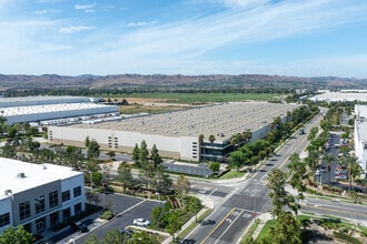 6711 Bickmore Ave, Chino, CA - Vue aérienne  vue de carte