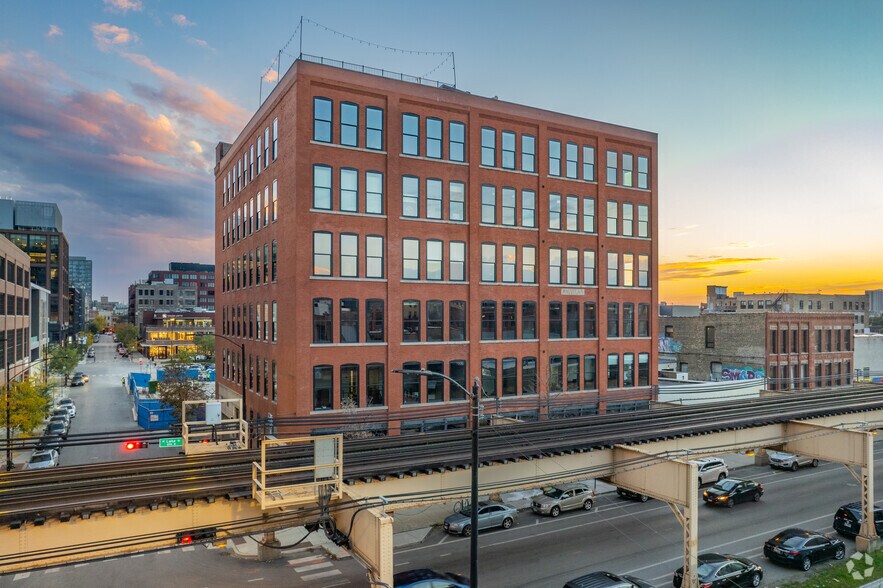 1101 W Lake St, Chicago, IL à louer - Photo de l’immeuble – Image 3 sur 9