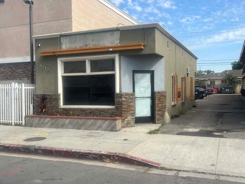 9212 California Ave, South Gate, CA à vendre - Photo de l’immeuble – Image 3 sur 13