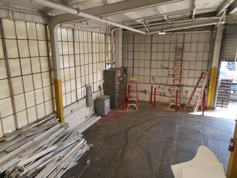 3850 Santa Fe Ave, Vernon, CA à louer - Photo de l’immeuble – Image 2 sur 55