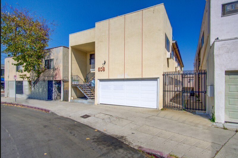 853-855 Cleveland St, Los Angeles, CA à vendre Photo de l’immeuble– Image 1 sur 30