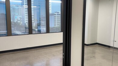 3030 N Central Ave, Phoenix, AZ à louer - Vidéo sur l’annonce professionnelle