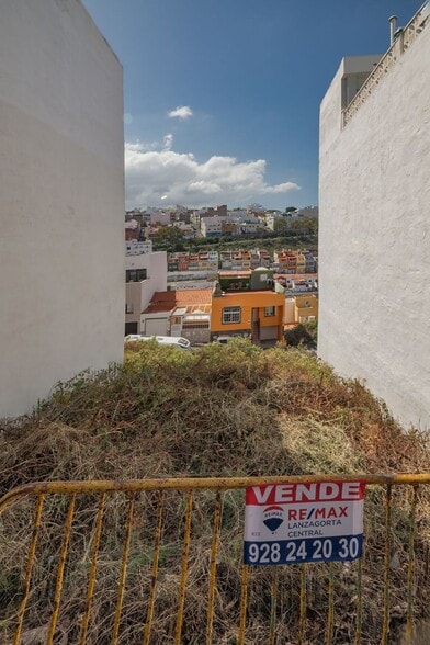 Calle Montaña de Humiaga, 17, Arucas, Las Palmas à vendre - Photo de l’immeuble – Image 3 sur 10
