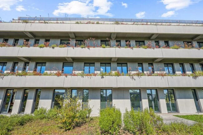 Plus de détails pour Bureau à louer