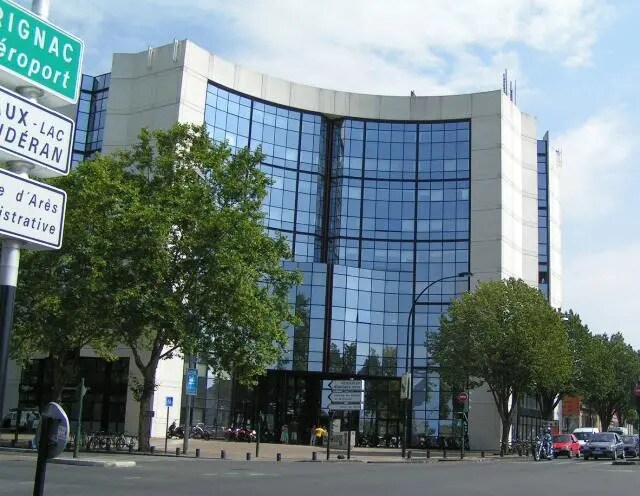 Bureau dans Bordeaux à louer Photo de l’immeuble– Image 1 sur 12