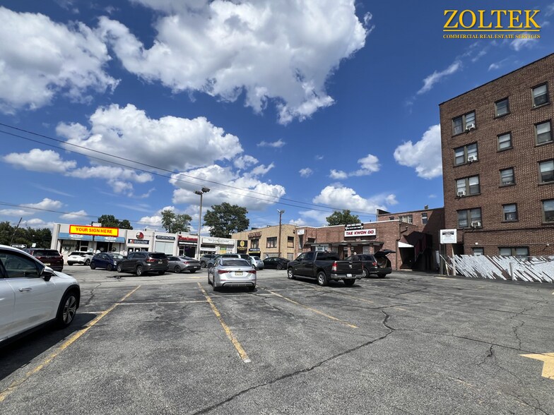 101 Portland Ave, Bergenfield, NJ à louer - Photo de l’immeuble – Image 3 sur 6