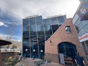 56 Edwards Village Blvd, Edwards, CO à louer Photo intérieure– Image 1 sur 5