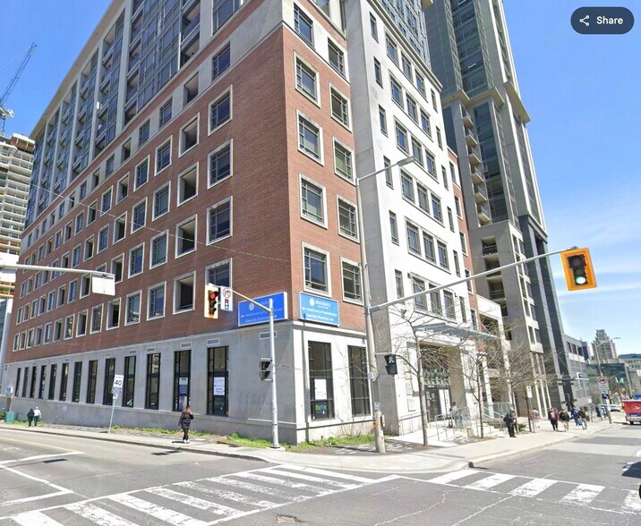 150 Main St W, Hamilton, ON à louer - Photo de l’immeuble – Image 2 sur 12