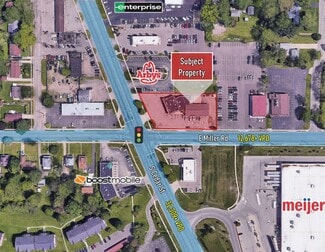 Plus de détails pour 6045 S Cedar St, Lansing, MI - Local commercial à vendre