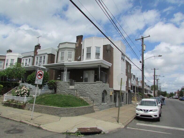 1559 E Luzerne St, Philadelphia, PA à vendre - Photo de l’immeuble – Image 1 sur 3