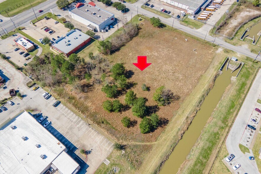 Krenek Rd, Crosby, TX à vendre - Photo de l’immeuble – Image 3 sur 11