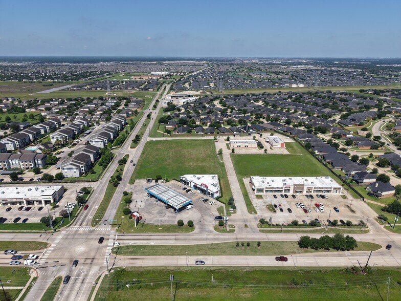 Beechnut & Grand Mission Blvd, Richmond, TX à louer - Photo de l’immeuble – Image 2 sur 12