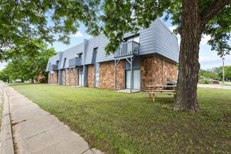 Plus de détails pour 806 N Washington St, Ardmore, OK - Logement à vendre
