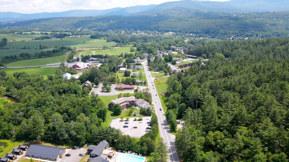 782 Mountain Rd, Stowe, VT à vendre - Vidéo sur l’annonce professionnelle – Image 2 sur 22