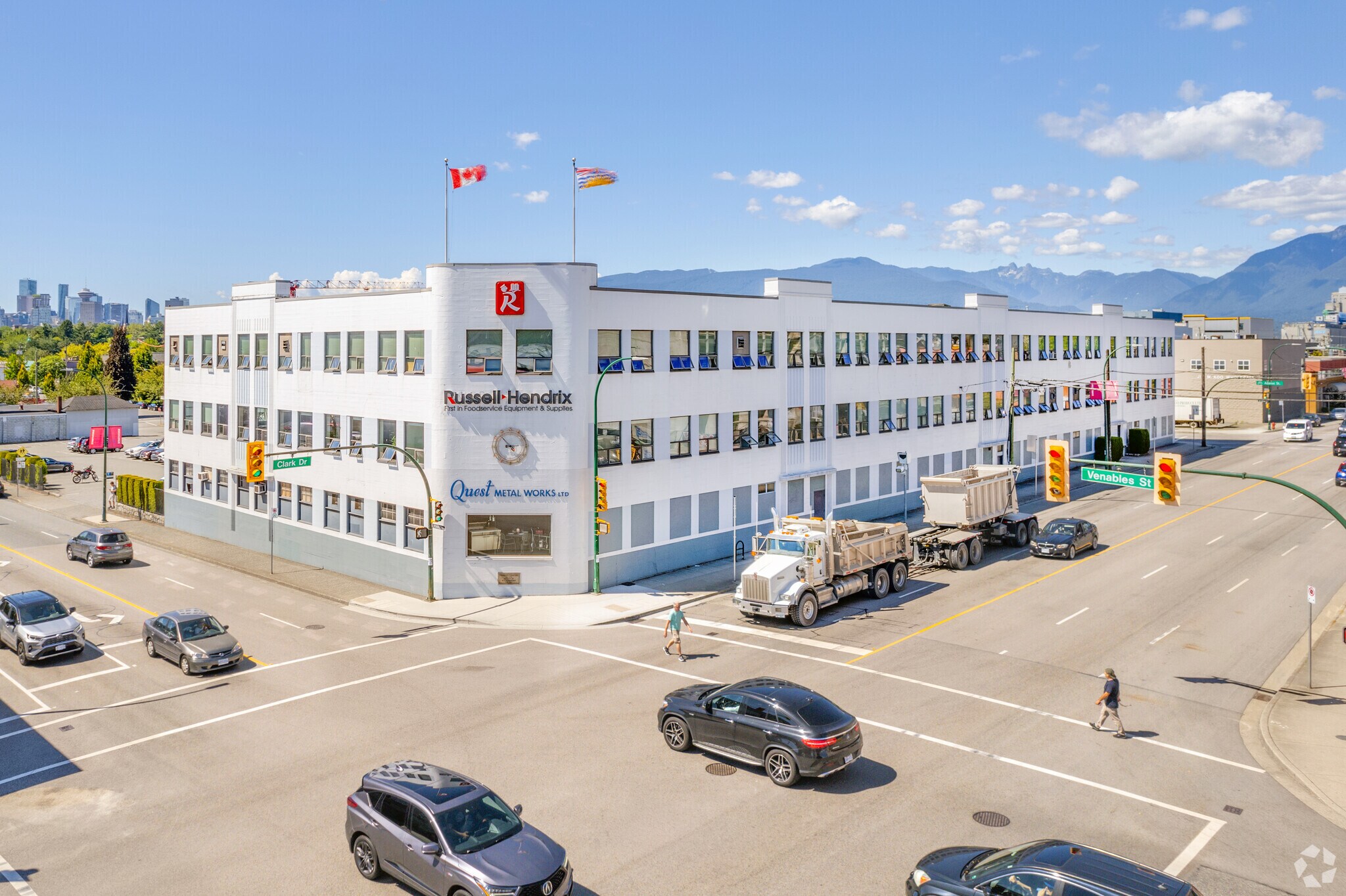 1233-1255 Venables St, Vancouver, BC à louer Photo principale– Image 1 sur 4