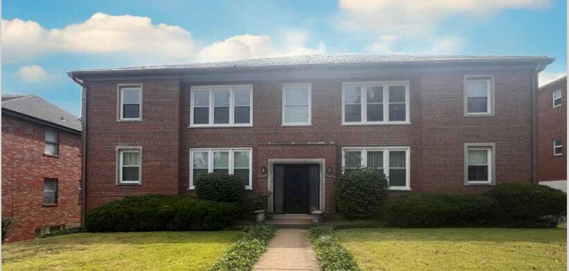 8722 Delmar Blvd, Saint Louis, MO à vendre Photo principale– Image 1 sur 2