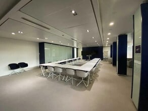 1 Terrasse Bellini, Puteaux à louer Photo de l’immeuble– Image 1 sur 8