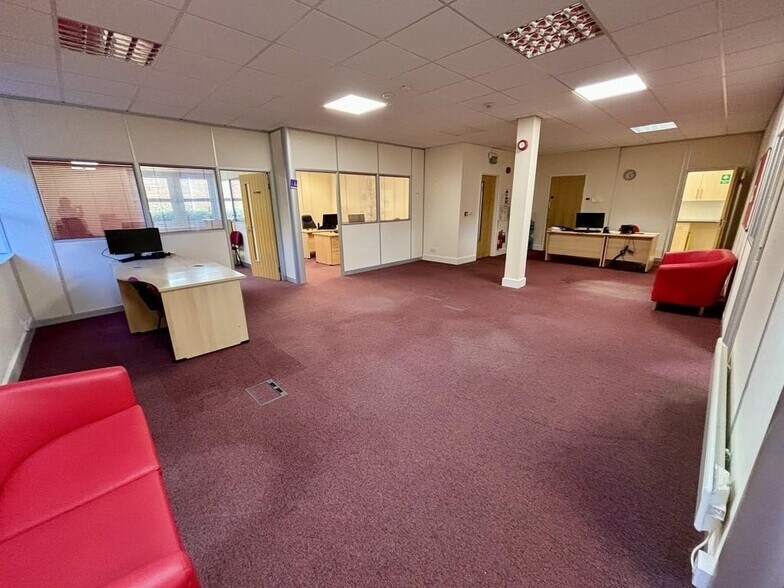 Monks Brk, Newport à louer - Photo de l’immeuble – Image 3 sur 12