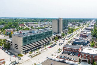 Plus de détails pour 555 S Old Woodward Ave, Birmingham, MI - Bureau/Médical à louer