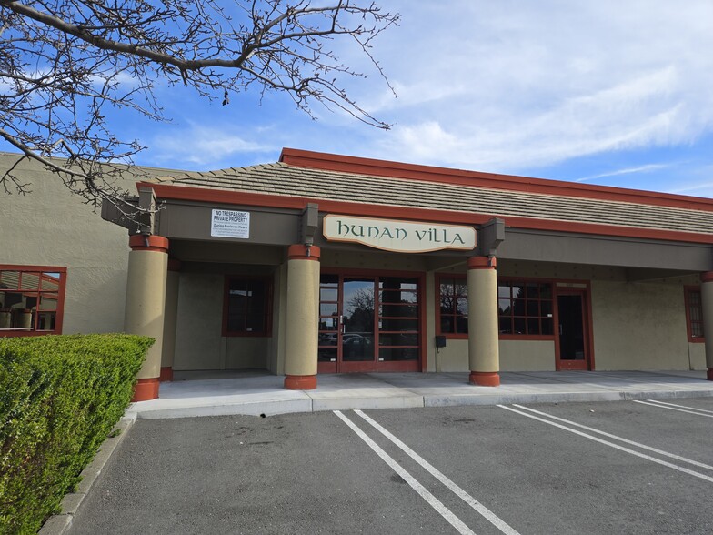 600-636 San Pablo Ave, Pinole, CA à louer - Photo de l’immeuble – Image 2 sur 6