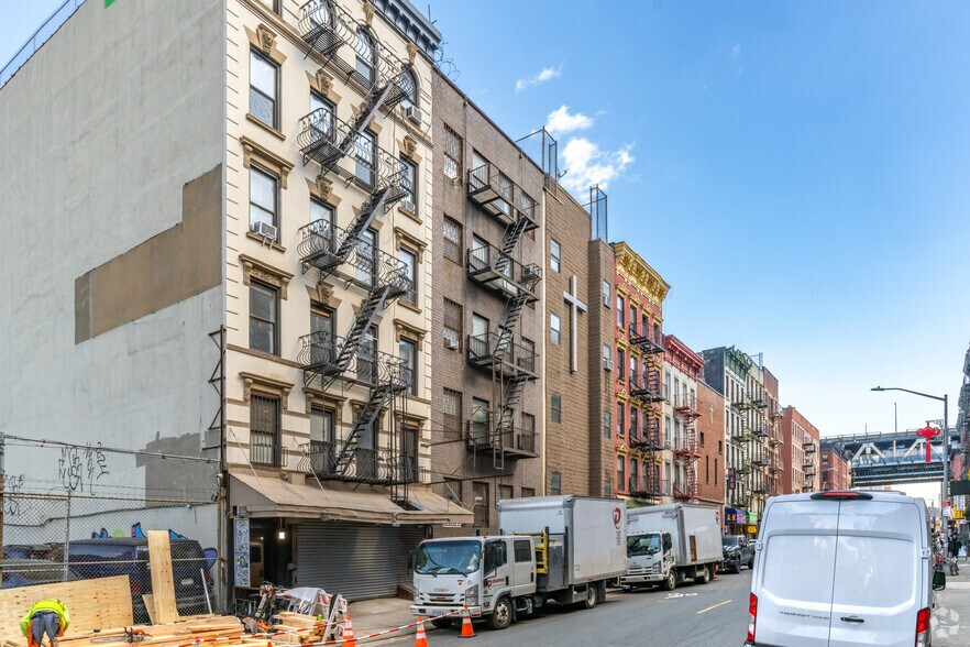 95 Madison St, New York, NY à vendre - Photo de l’immeuble – Image 2 sur 5