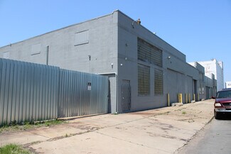 Plus de détails pour 5143 Bellevue St, Detroit, MI - Industriel/Logistique à vendre