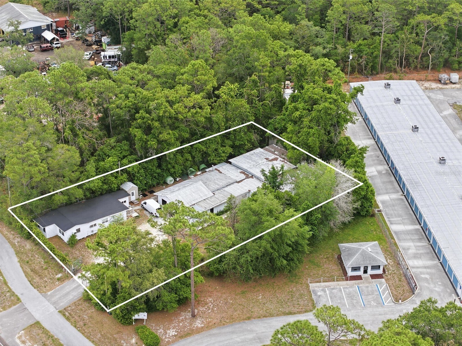 15520 Cortez Blvd, Brooksville, FL à vendre Photo principale– Image 1 sur 6