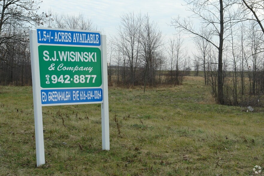 800 Cabill Dr, Holland, MI à vendre - Autre – Image 3 sur 5
