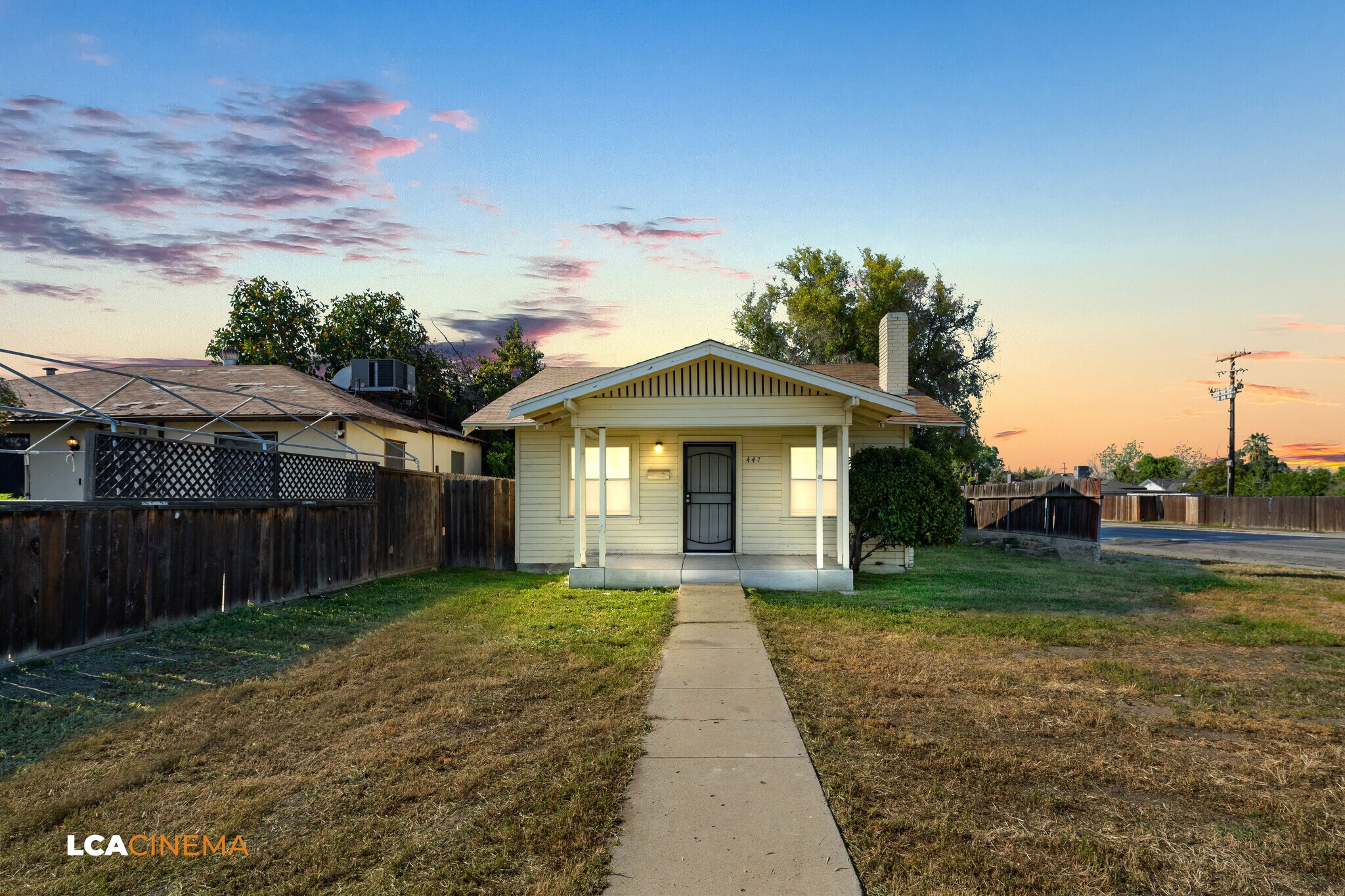 1806 McCray St, Bakersfield, CA à vendre Photo principale– Image 1 sur 9
