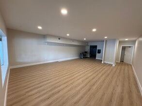 4318-4332 W El Prado Blvd, Tampa, FL à louer Photo intérieure– Image 2 sur 2
