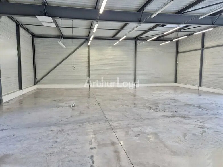 Local commercial dans Reims à louer - Photo intérieure – Image 3 sur 7