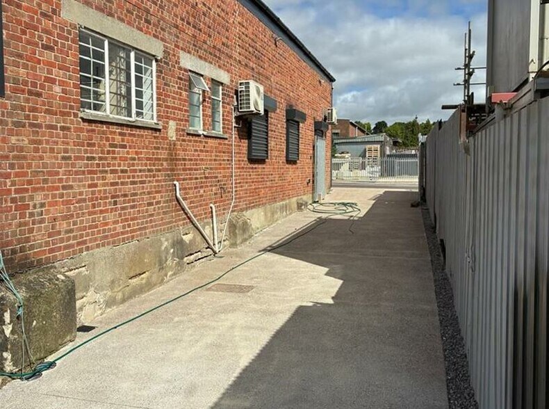 28 Buckland Rd, Yeovil à louer - Photo de l’immeuble – Image 3 sur 5