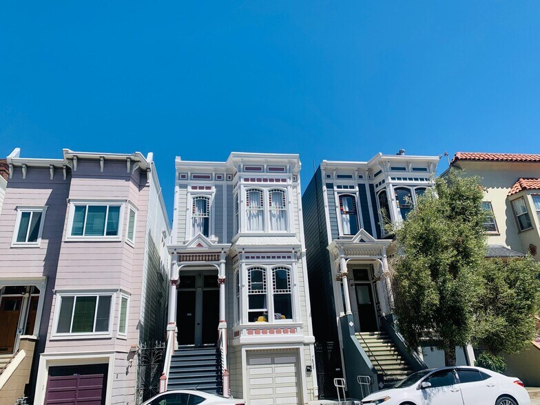 751 Capp st, San Francisco, CA à vendre - Photo de l’immeuble – Image 2 sur 106