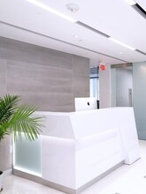1003 K St NW, Washington, DC à louer Hall d’entrée– Image 2 sur 5