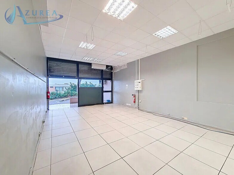 Local commercial dans Nice à louer - Photo de l’immeuble – Image 1 sur 5