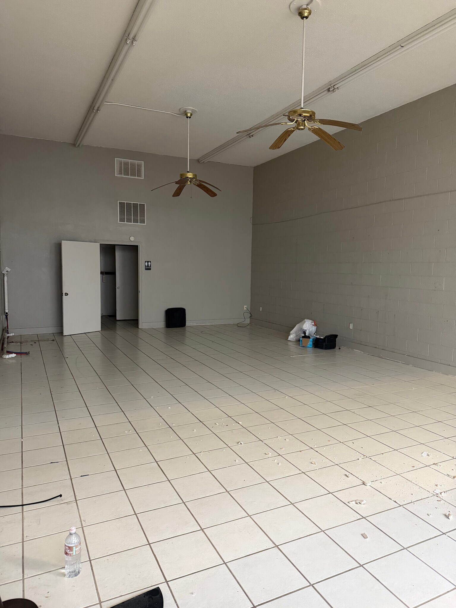 638 W Main St, Jacksonville, AR à louer Photo intérieure– Image 1 sur 1