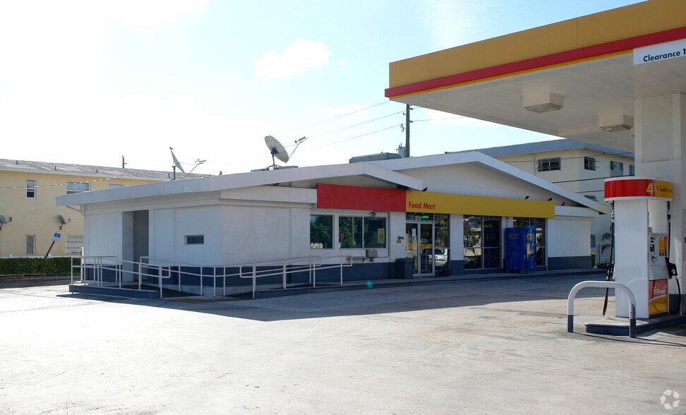 815 N Federal Hwy, Hollywood, FL à vendre - Photo principale – Image 1 sur 15