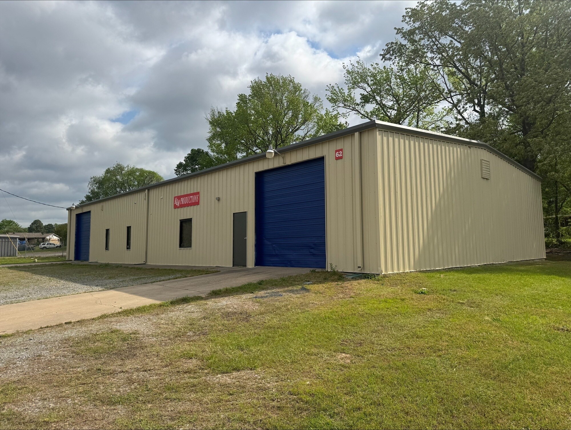 62 Industrial Park Cir, Benton, AR à louer Photo de l’immeuble– Image 1 sur 5