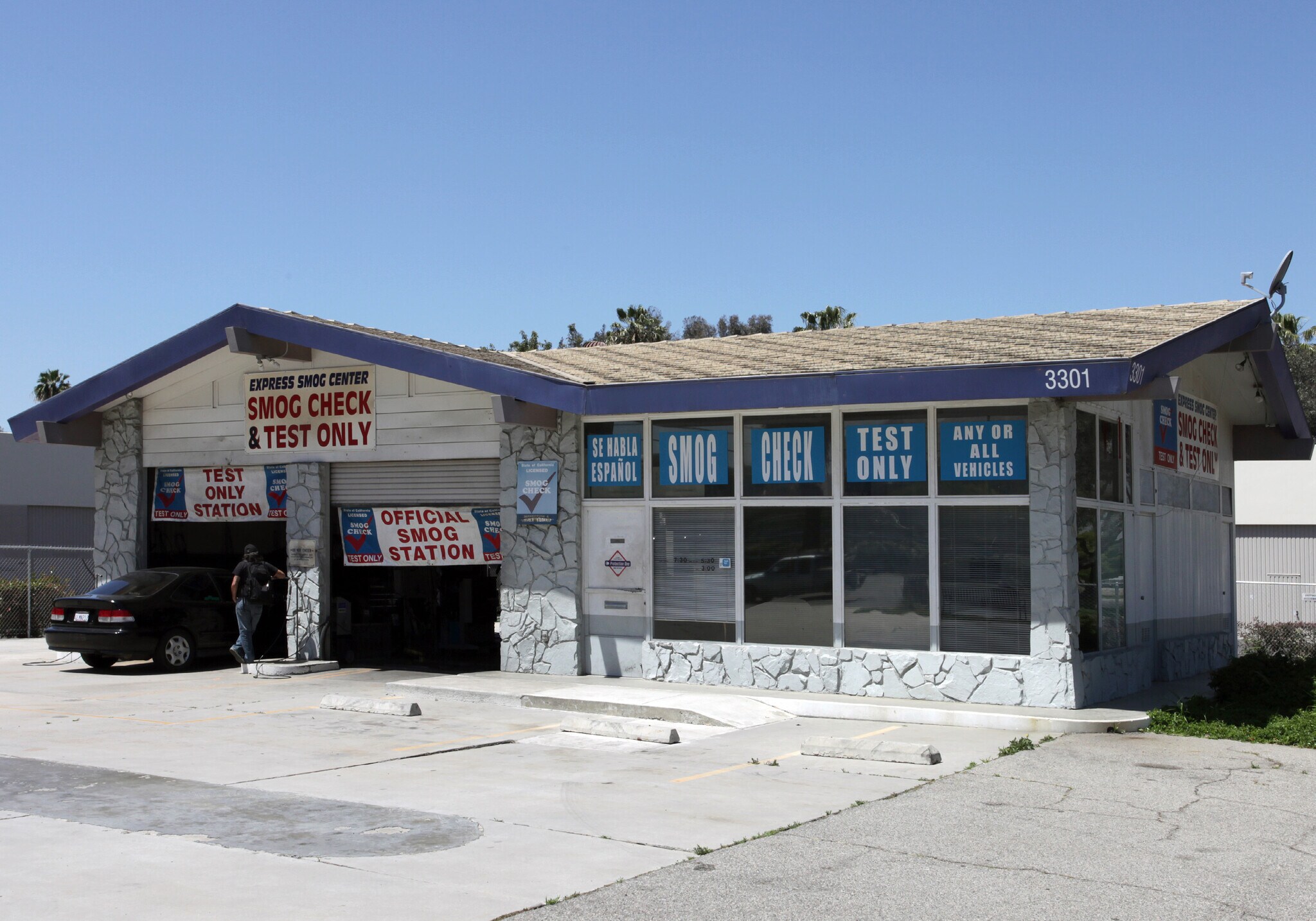 3301 Chicago Ave, Riverside, CA à louer Photo principale– Image 1 sur 3