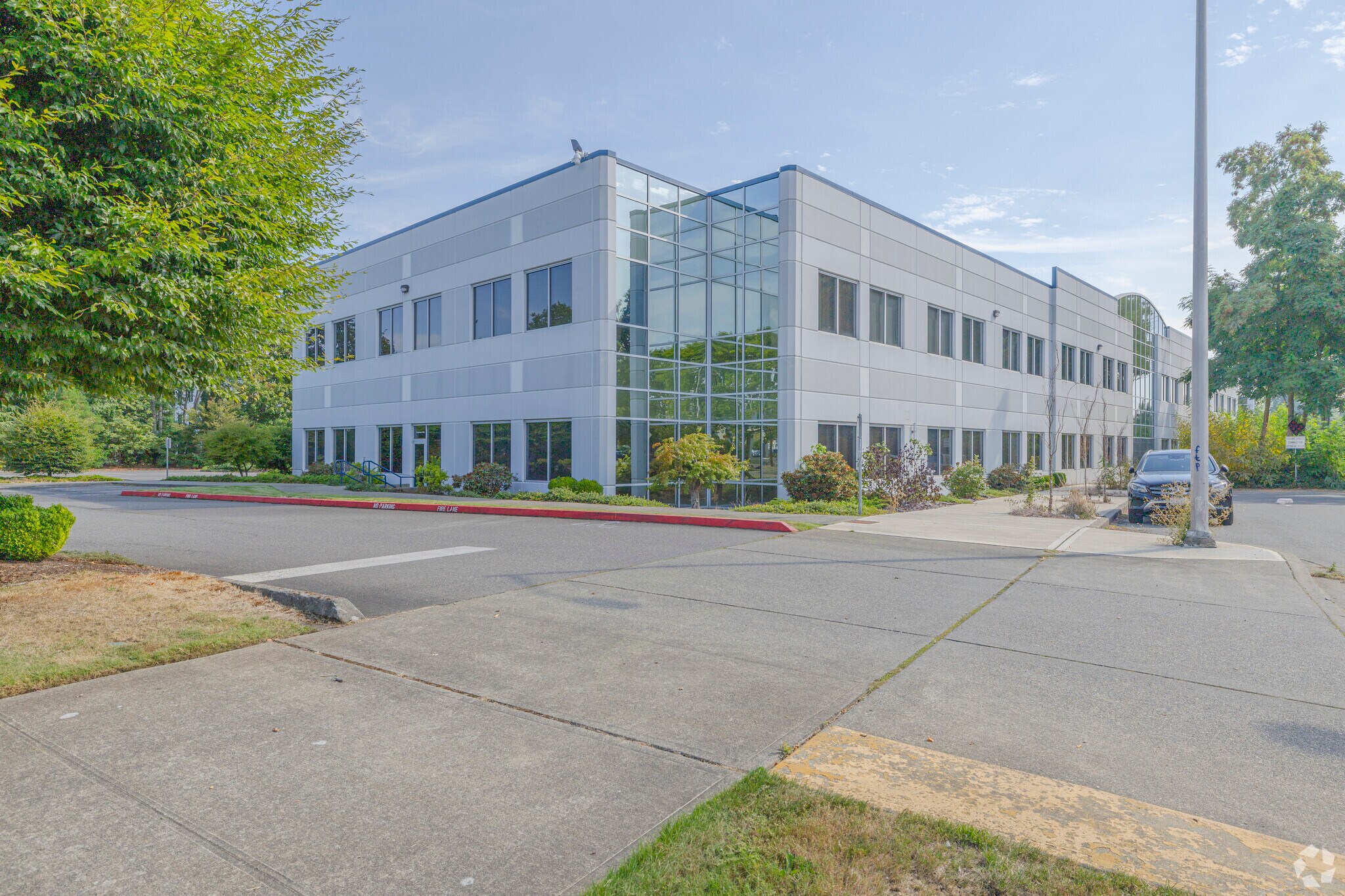 Blake Office Park portefeuille de 2 biens à vendre sur LoopNet.fr Photo de l’immeuble– Image 1 sur 3