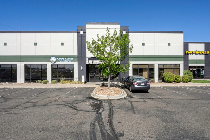 3155 Chambers Rd, Aurora, CO à louer - Photo de l’immeuble – Image 2 sur 4