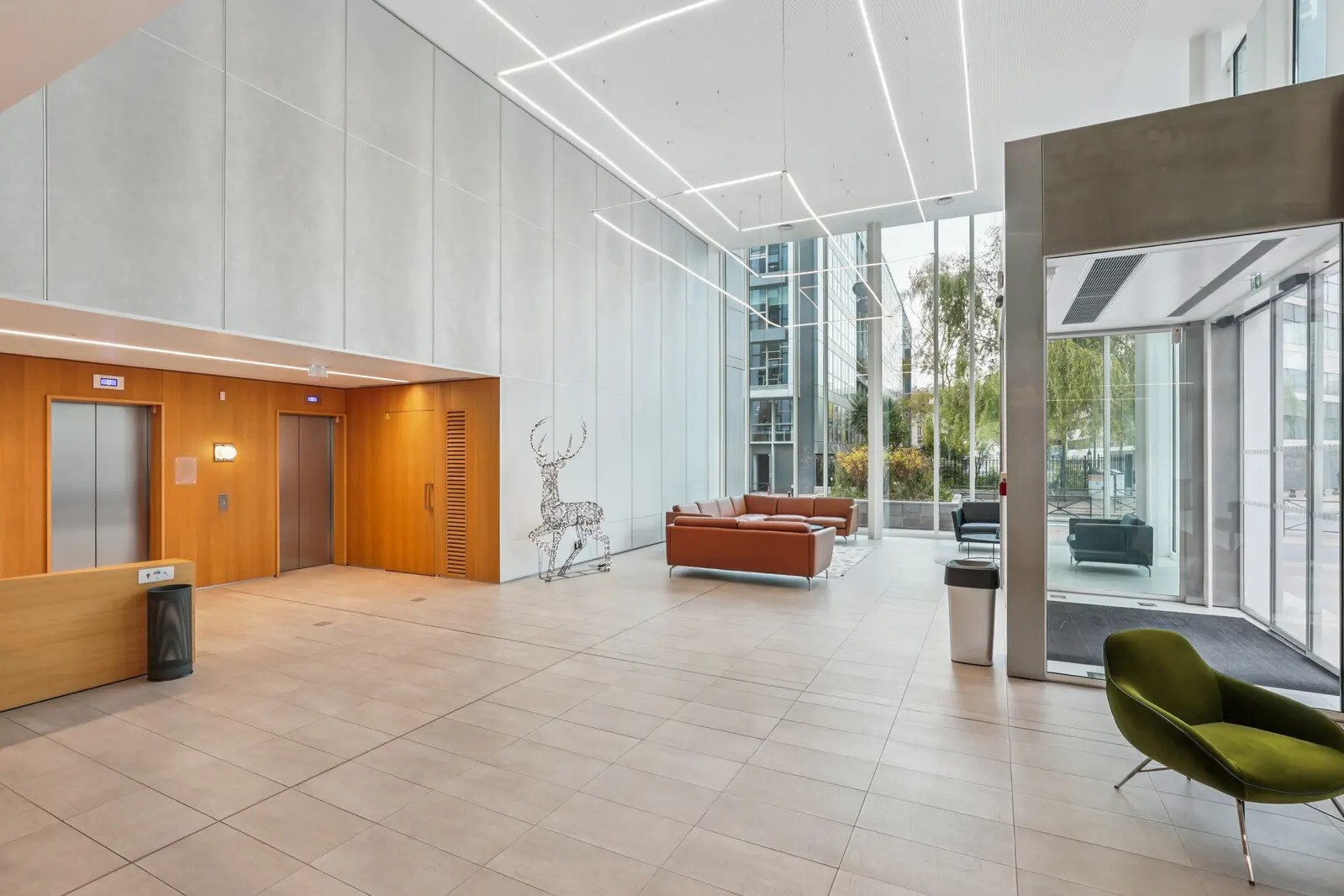 12 Avenue André Malraux, Levallois-Perret à louer Photo de l’immeuble– Image 1 sur 13