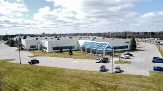 Plus de détails pour 2500 Centerpoint Pky, Pontiac, MI - Local d'activités à louer