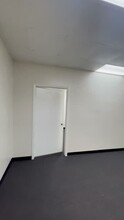 1216 N Velasco St, Angleton, TX à louer - Vidéo sur l’annonce professionnelle 