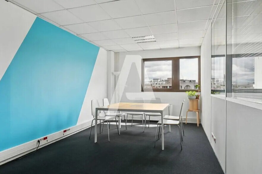 Bureau dans Ivry-sur-Seine à louer - Photo de l’immeuble – Image 1 sur 5