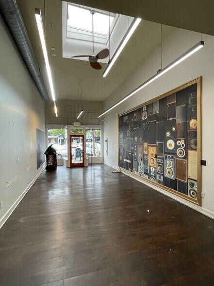 3349-3351 Grand Ave, Oakland, CA à louer - Photo de l’immeuble – Image 3 sur 6