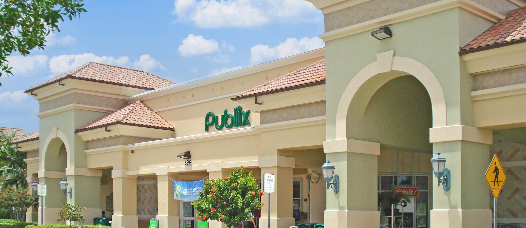 8831-8899 Hypoluxo Rd, Boynton Beach, FL à louer Photo de l’immeuble– Image 1 sur 5
